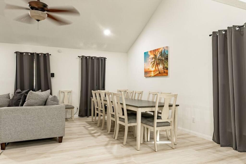 Roomy Home 5 Mins From Attractions Galveston Exterior foto
